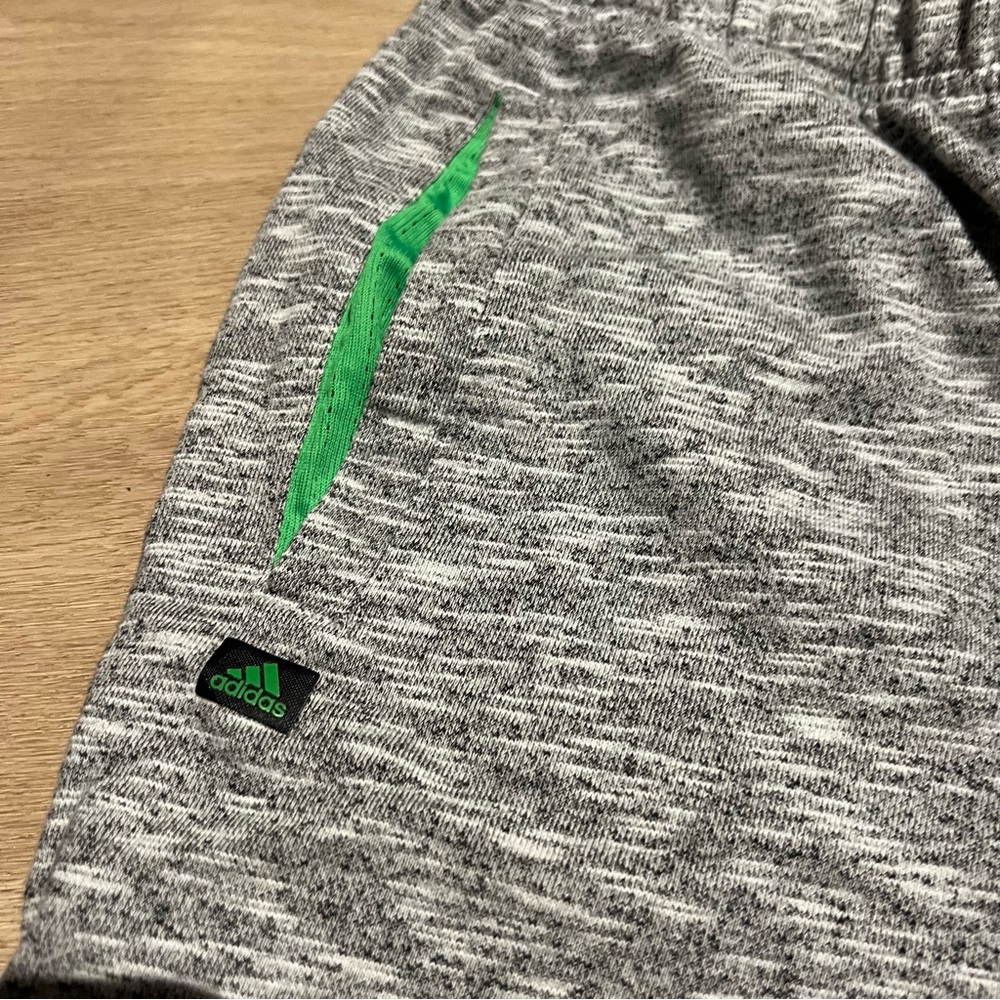 ADIDAS SHORTS - Picture 4 of 4